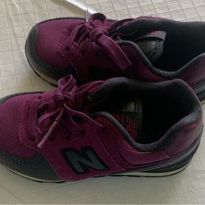 Toddler New Balance sneakers sz7.5